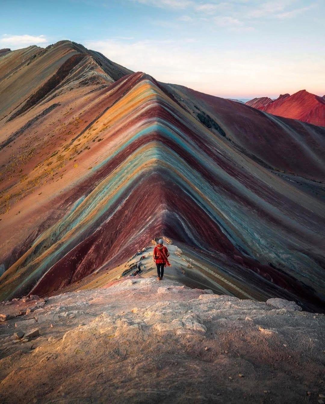 MONTAÑA DE COLORES